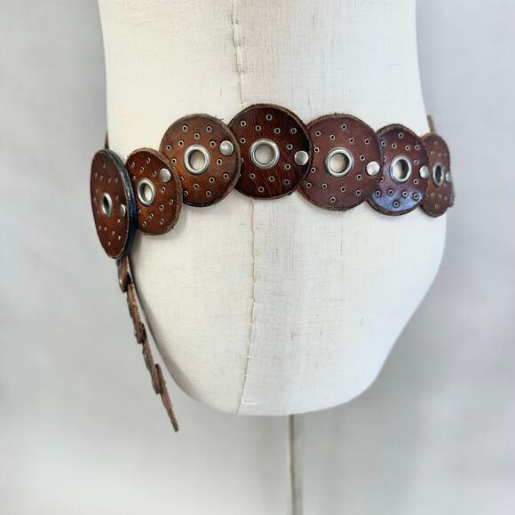 Western boho leather Disc Concho Belt Brown silver grommets one size adjustable - Picture 11 of 14
